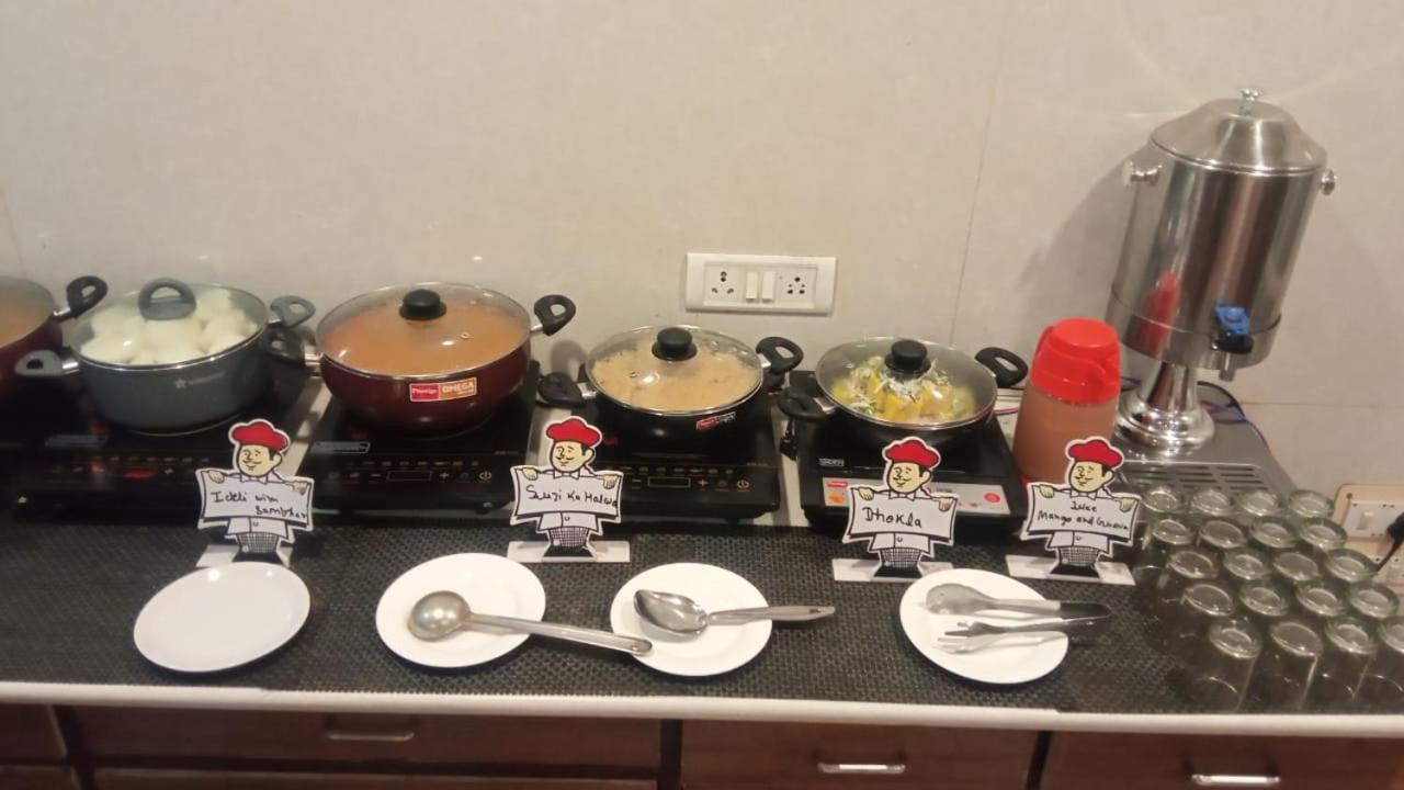 Hotel Mahadev Palace Deoghar Bagian luar foto