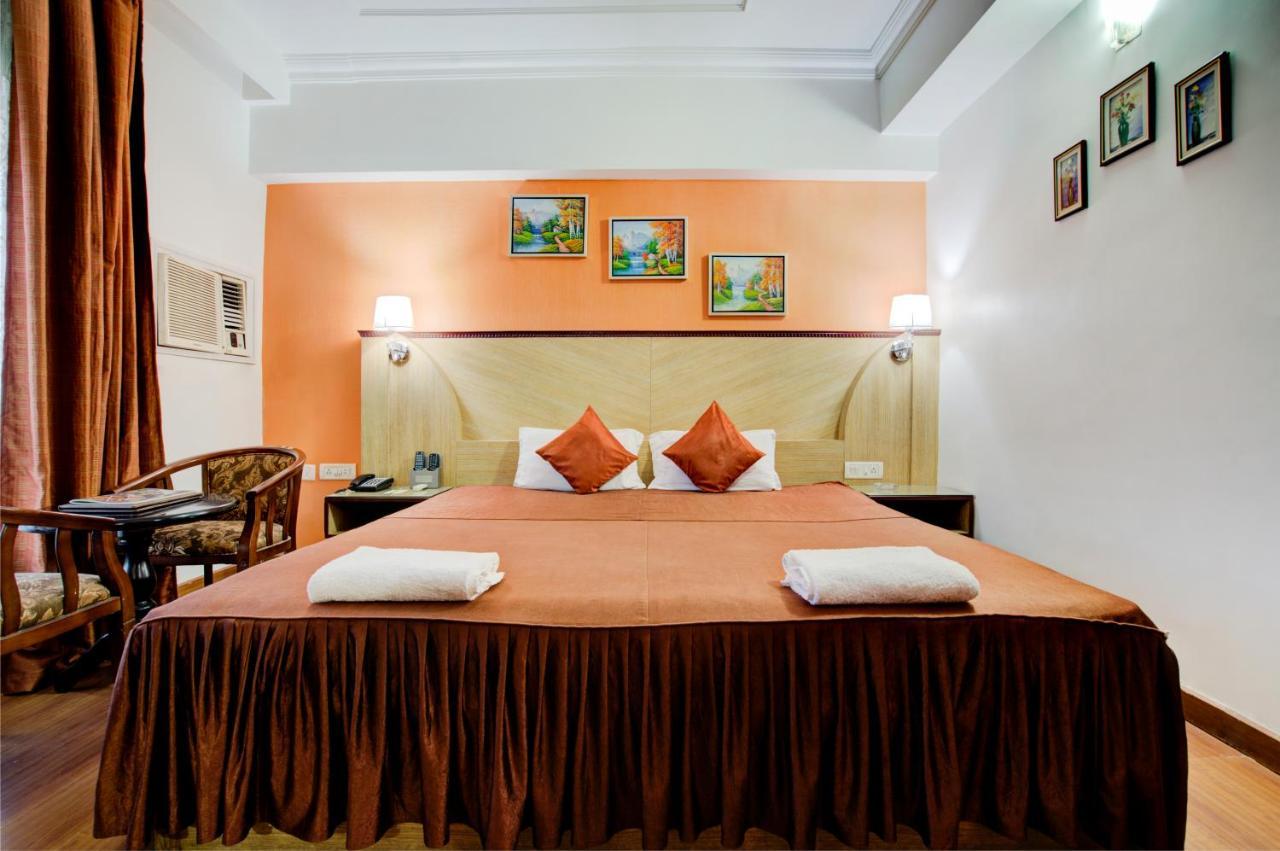 Hotel Mahadev Palace Deoghar Bagian luar foto
